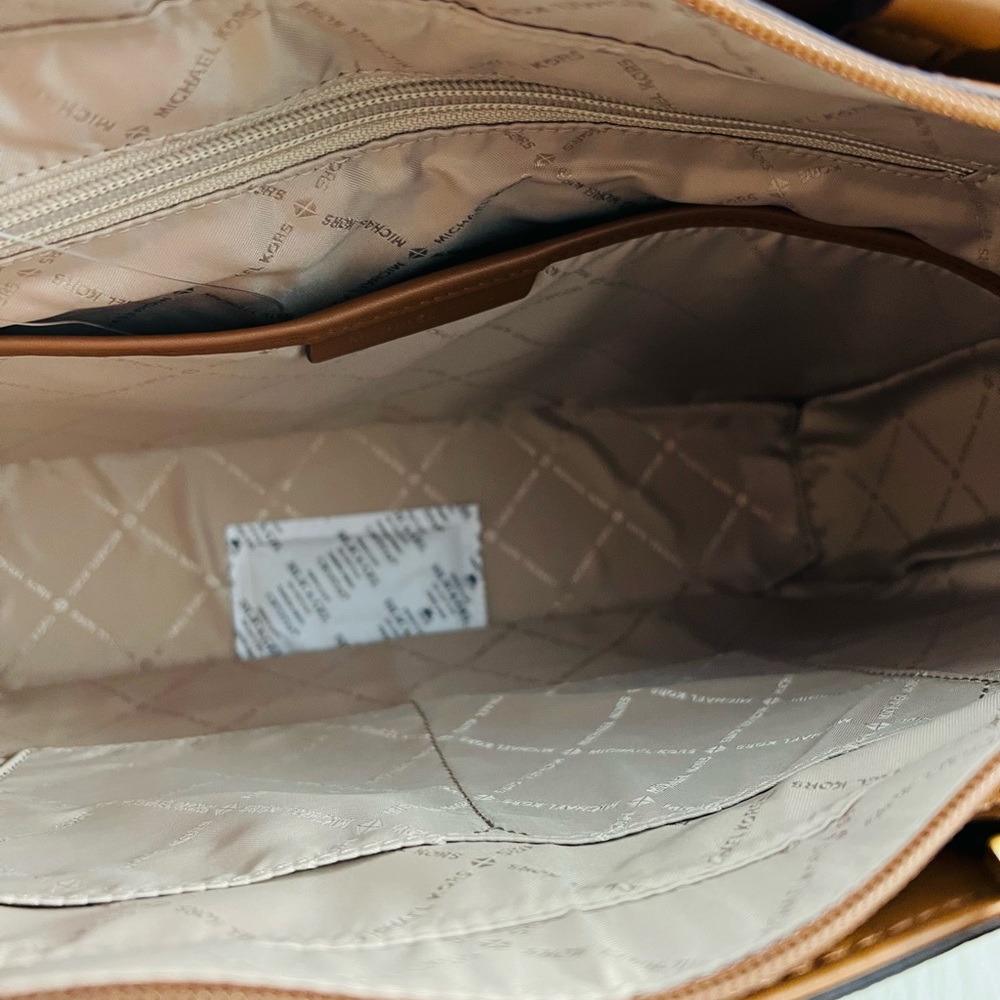 Michael Kors Jessie Large Tote Satchel - Picture 7 of 13